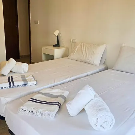 Mul001 Bright 2 Bedroom With Pool View Appartement Ayamonte