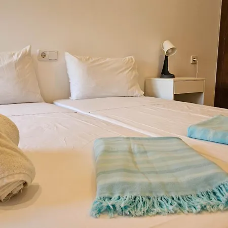 Mul001 Bright 2 Bedroom With Pool View Appartement *